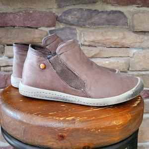 Softinos Slip-On High Tops